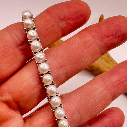 Vintage white Bracelet mother Pearl Set with marcasite in 925 Sterling Silver