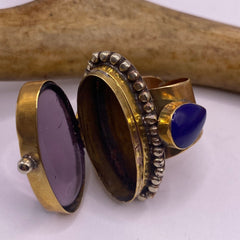 Collection image for: Poison Rings