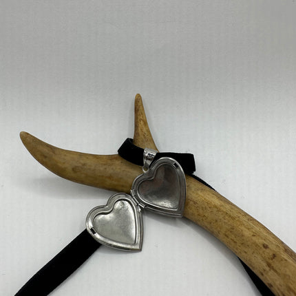 Vintage Style Heart locket Silver Stainless Steel