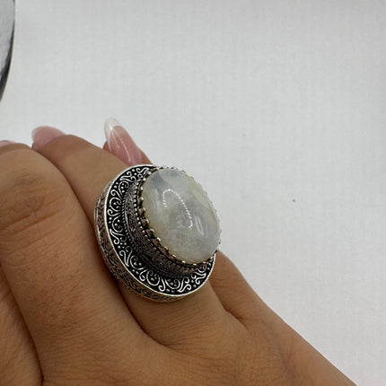 Vintage Rainbow Moonstone Ring Band - Antique Style Design