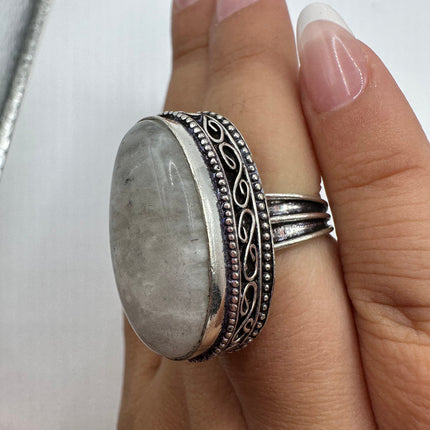 Vintage Rainbow Moonstone Ring Band - Antique Style Design