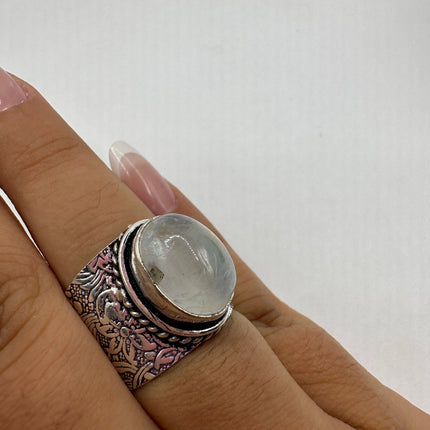 Vintage Rainbow Moonstone Ring Band - Antique Style Design