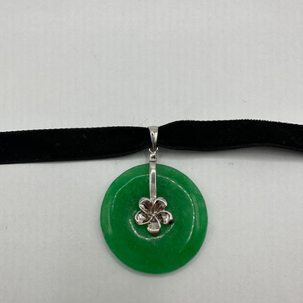 Vintage Green Jade Velvet Ribbon Choker 925 Sterling Silver Necklace