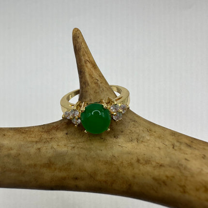 Vintage Gold Green Jade Lucky Cocktail Ring