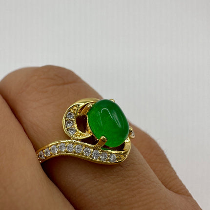 Vintage Gold Green Jade Lucky Cocktail Ring
