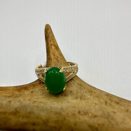 Vintage Gold Green Jade Lucky Cocktail Ring