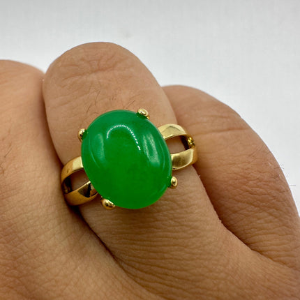 Vintage Gold Green Jade Lucky Cocktail Ring
