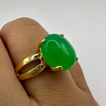 Vintage Gold Green Jade Lucky Cocktail Ring