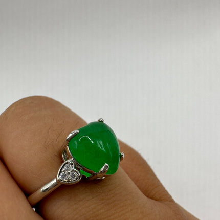 Vintage Green Jade Heart Lucky Cocktail Ring