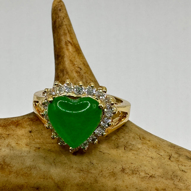 Vintage Gold Green Jade Lucky Cocktail Ring