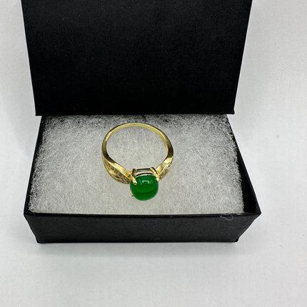 Vintage Gold Green Jade Lucky Cocktail Ring - oval shape, antique design, diamond look