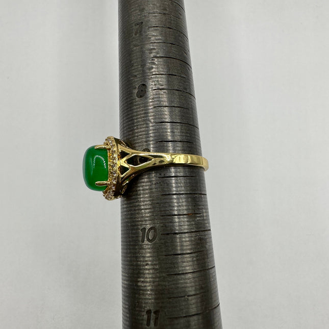 Vintage Gold Green Jade Lucky Cocktail Ring - oval shape, antique design, diamond look