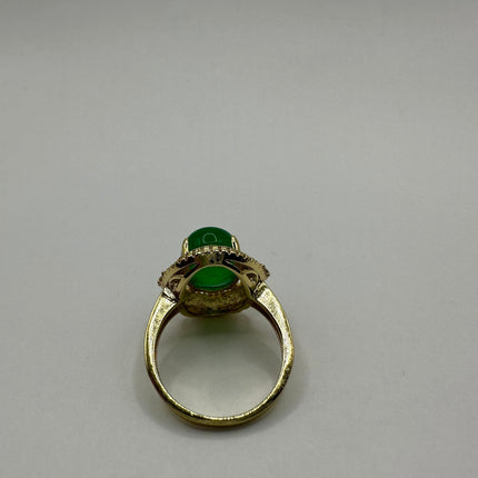 Vintage Gold Green Jade Lucky Cocktail Ring - oval shape, antique design, diamond look