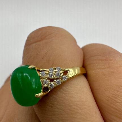 Vintage Gold Green Jade Lucky Cocktail Ring - oval shape, antique design