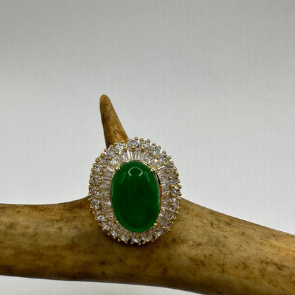 Vintage Gold Green Jade Lucky Cocktail Ring - Oval shape, antique design, diamond look