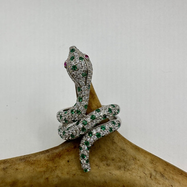 Vintage Silver Snake Ring | Green Chrome Diopside Gemstone Crystal Serpent Ring | 925 Sterling Silver Band Statement Cocktail Ring