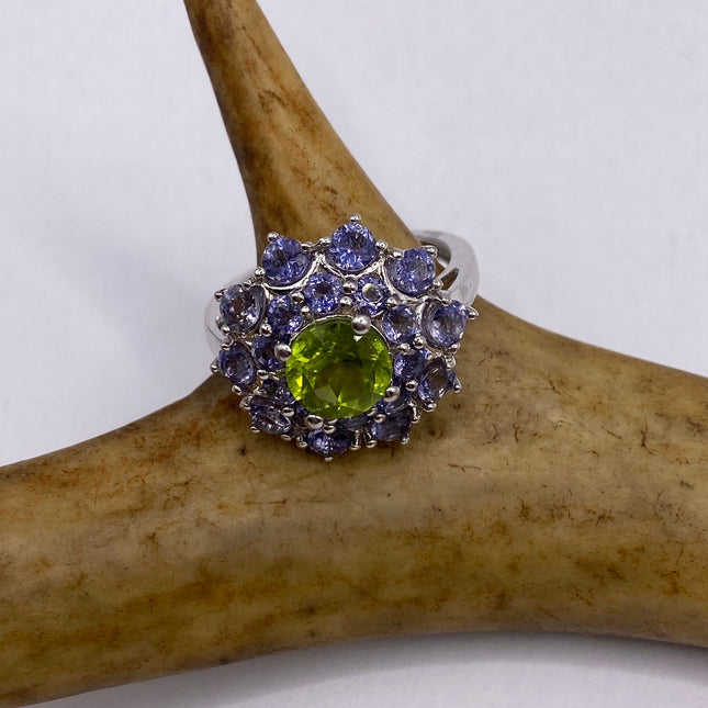Vintage Silver Ring | Green Peridot Blue Tanzanite Gemstone Crystal Birthstone Ring | 925 Sterling Silver Band Crystal Cluster Cocktail Ring