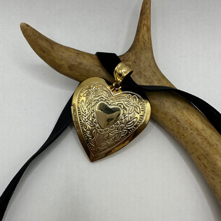 Vintage Gold Locket | Large Etched Heart Pendant Memory Charm | Golden Stainless Steel Velvet Choker Necklace Holds Small Photo Pet Memory