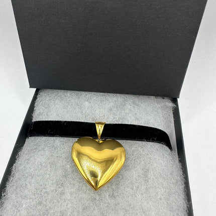 Vintage Gold Locket | Small Heart Photo Memory Charm Velvet Choker Necklace | Golden Stainless Steel Pendant Holds Small Photo or Pet Memory