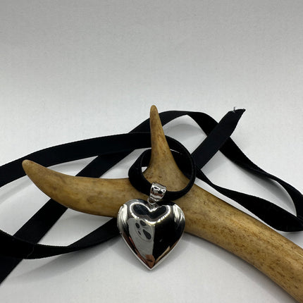 Vintage Style Heart locket Silver Stainless Steel