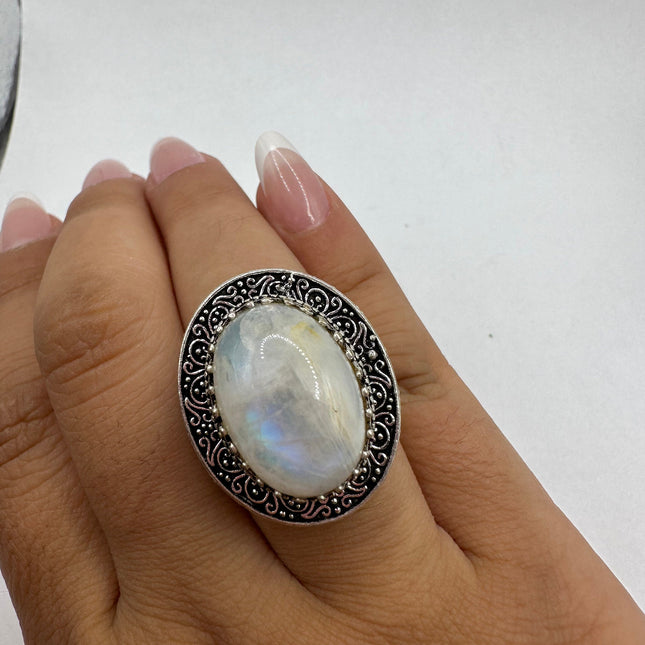 Vintage Rainbow Moonstone Ring Band - Antique Style Design