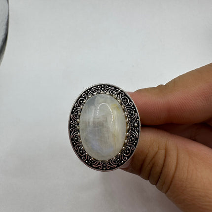 Vintage Rainbow Moonstone Ring Band - Antique Style Design
