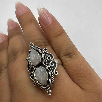 Vintage Rainbow Moonstone Ring Band - Antique Style Design