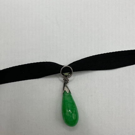 Vintage Green Jade Choker 925 Sterling Silver Necklace