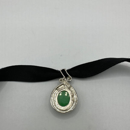 Vintage Green Jade Choker 925 Sterling Silver Necklace