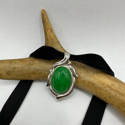 Vintage Green Jade Choker 925 Sterling Silver Necklace