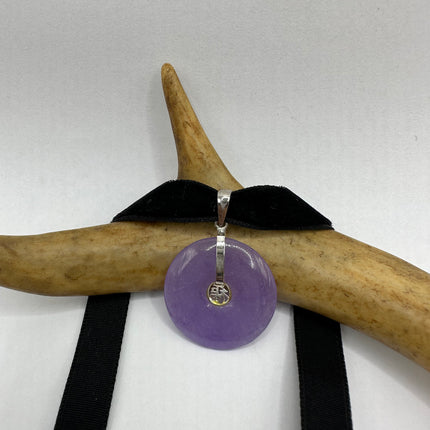 Vintage Silver Choker Necklace | Lavender Purple Jade Pendant | 925 Sterling Silver Lucky Charm Ribbon Choker Necklace