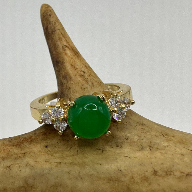 Vintage Gold Green Jade Lucky Cocktail Ring