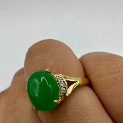 Vintage Gold Green Jade Lucky Cocktail Ring