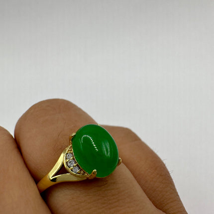 Vintage Gold Green Jade Lucky Cocktail Ring