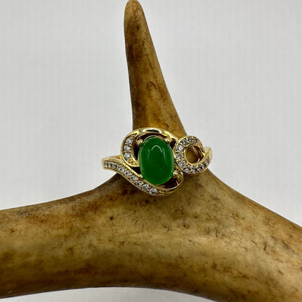 Vintage Gold Green Jade Lucky Cocktail Ring