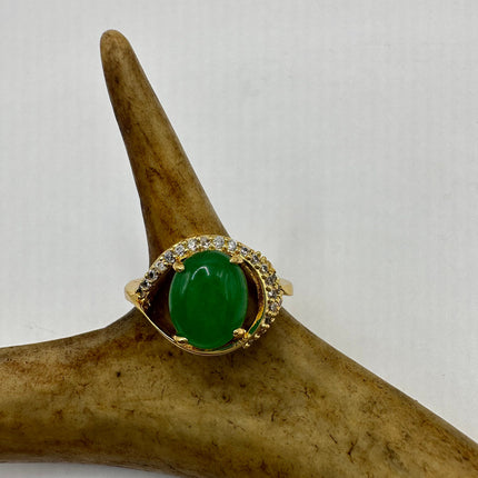 Vintage Gold Green Jade Lucky Cocktail Ring