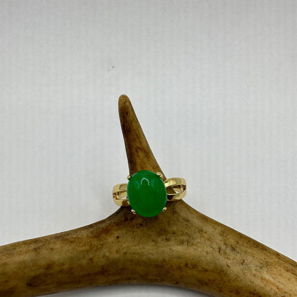Vintage Gold Green Jade Lucky Cocktail Ring