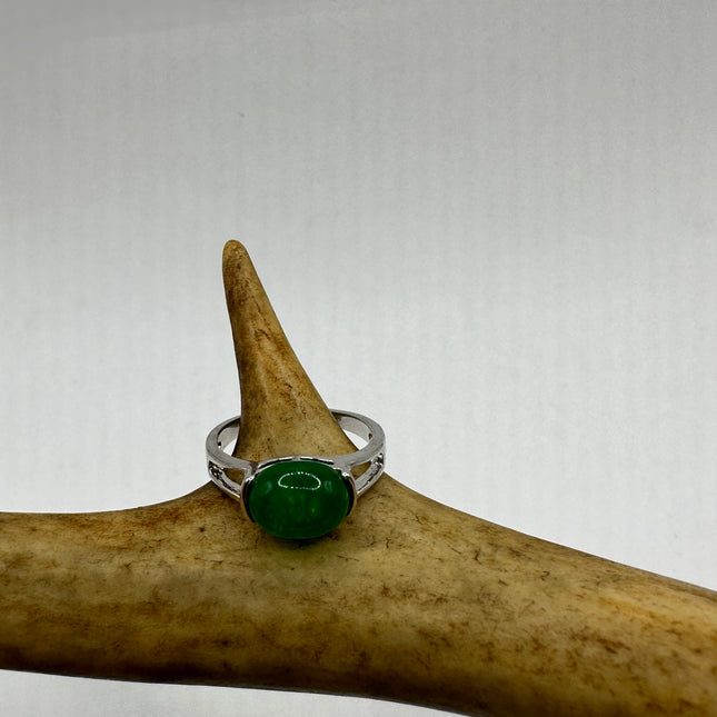 Vintage Silver Green Jade Lucky Cocktail Ring