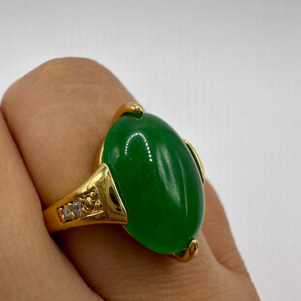 Vintage Golden Green Jade Lucky Cocktail Ring