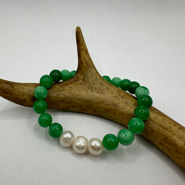 Vintage Green and White Aventurine Jade Lucky Stretch Beaded Bracelet