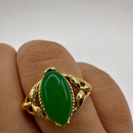 Vintage Gold Green Jade Lucky Cocktail Ring