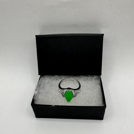 Vintage Silver Green Jade Lucky Cocktail Ring