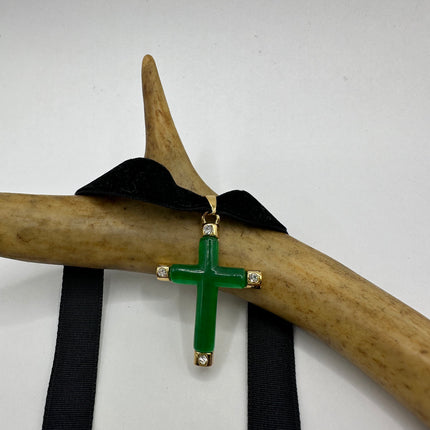 Vintage Green Jade Cross Choker Necklace - Golden Bronze