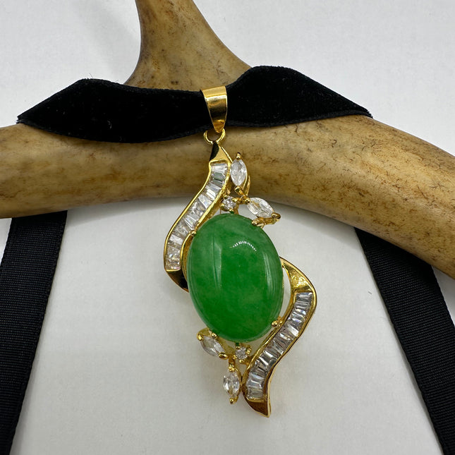 Vintage Green Jade Deco Choker Necklace - Golden Bronze