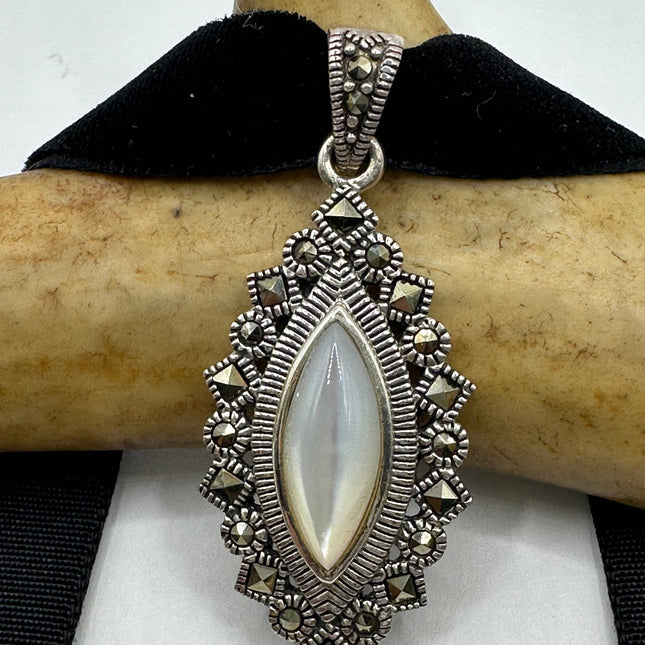 Vintage Mother of Pearl Marcasite Pendant Ribbon Choker Necklace | 925 Sterling Silver Necklace