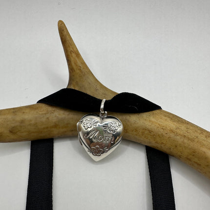 Vintage Style Mom Heart locket 925 Sterling Silver