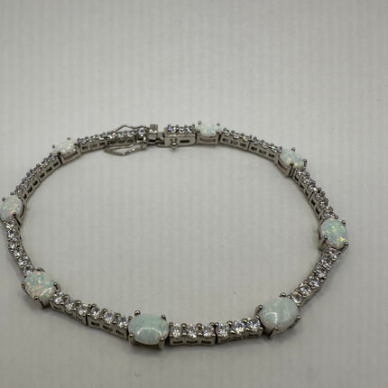Vintage Silver Tennis Bracelet | White Fire Opal Gemstone Crystal Diamond Set in 925 Sterling Silver | Bracelet for Stacking Everyday Prom