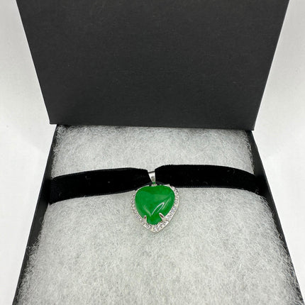 Vintage Gemstone Pendant | Green Jade Heart Shape Deco Charm Pendant | Silver Bronze Velvet Choker Necklace