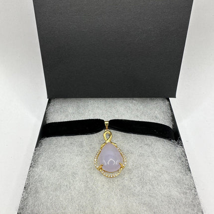 Vintage Pendant Choker Necklace | Lavender Purple Jade Gemstone Crystal Lucky Charm Statement Choker in Golden Bronze