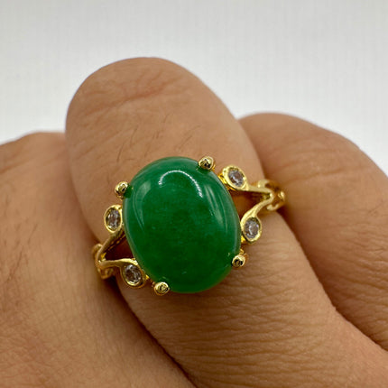 Vintage Gold Green Jade Lucky Cocktail Ring - round shape, antique design
